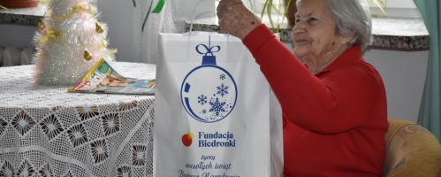 23 grudnia 2021 - paczki świąteczne od Fundacji Biedronki